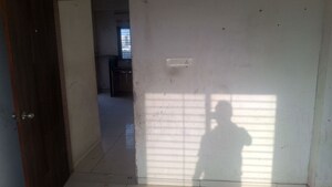Room in  Apartment at Gorwa – for Sale