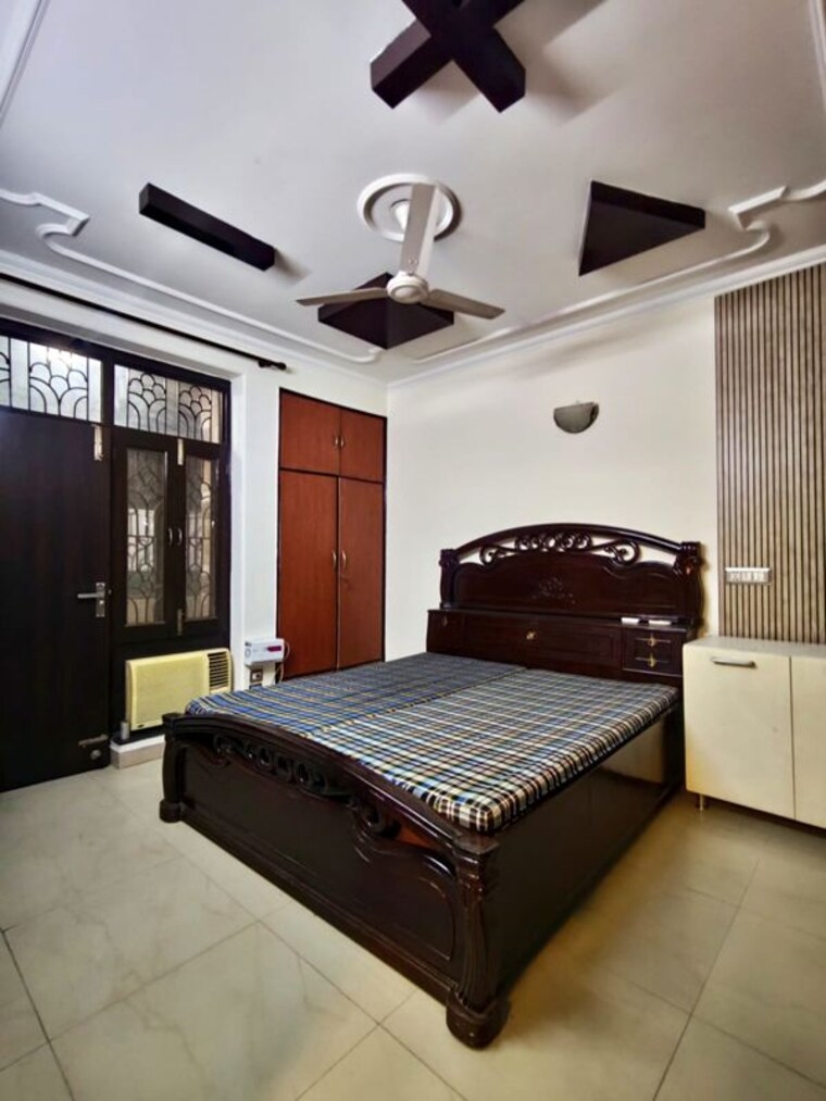 Bedroom, sector 52 4 Bedroom 3000 Sq.Ft. Builder Floor In Sector 52 Gurgaon 10674491