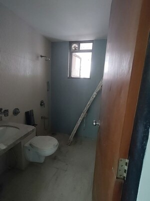 Bathroom in 2 BHK Apartment at Kaniya Kutir, Khar West – for Rent