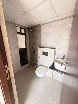 Bathroom in 2 BHK Apartment at Mahindra Alcove, Chandivali – for Sale