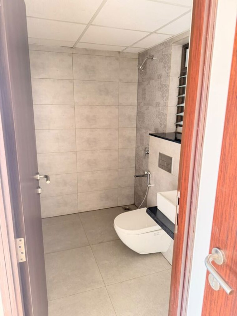 Bathroom, mahindra-alcove 2 Bedroom 744 Sq.Ft. Apartment In Chandivali Mumbai 10674530