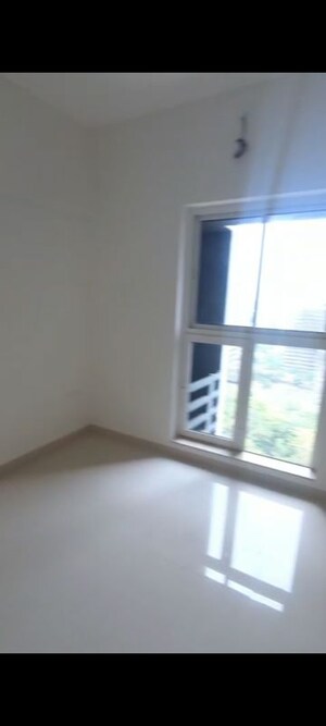 Room in 2 BHK Apartment at L And T Rejuve 360, Mulund West – for Rent