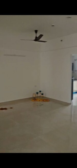 Room in 3.5 BHK Apartment at ATS Picturesque Reprieves, Sector 152 – for Rent