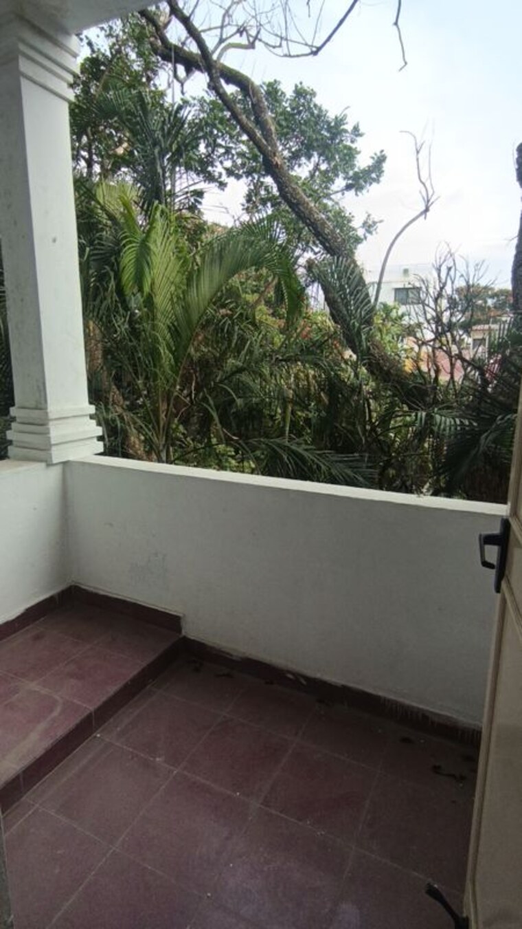 Balcony, lakshmi-nilayam-indiranagar 3 Bedroom 2400 Sq.Ft. Apartment In Indiranagar Bangalore 10674532