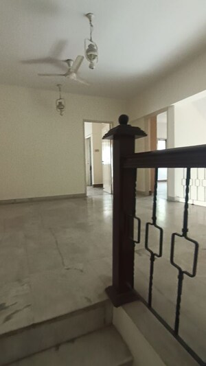 Room in 3 BHK Apartment at Lakshmi Nilayam Indiranagar, Indiranagar – for Rent