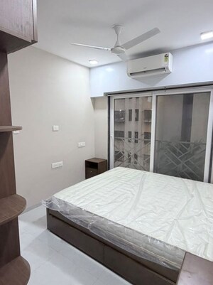 Bedroom in 1 BHK Apartment at Vithaldas Nagar – for Rent