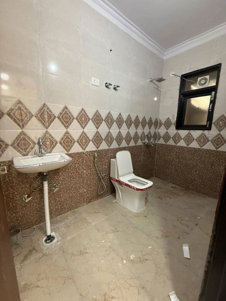 Team Area, palm-residency-chhatarpur 2 Bedroom 1000 Sq.Ft. Apartment In Chattarpur Delhi 10674732