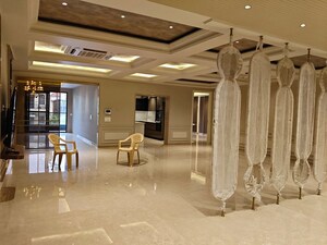 4 BHK Builder Floor For Sale in Unitech South City 1, South City 1