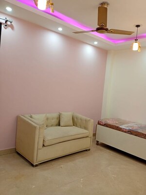 Bedroom in 2 BHK Builder Floor at Malviya Nagar – for Rent