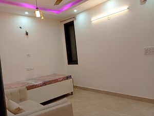 Furnished Amenities in 2 BHK Builder Floor at Malviya Nagar – for Rent