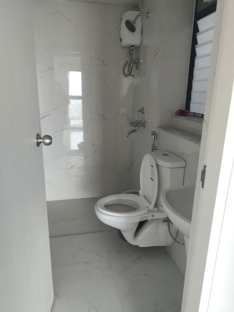 Bathroom, runwal-gardens 2 Bedroom 585 Sq.Ft. Apartment In Dombivli East Thane 10674781