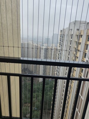 2 BHK Apartment For Rent in Runwal Gardens, Dombivli East