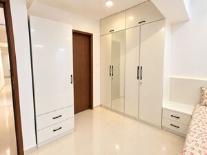 Room in 3 BHK Apartment at Kanchan Osian One and Only, Koregaon Park – for Rent