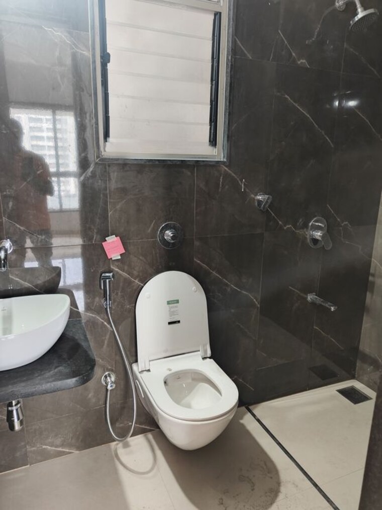 Bathroom, choice-que-914 2 Bedroom 804 Sq.Ft. Apartment In Keshav Nagar Pune 10667151