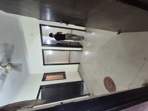 2.5 BHK Builder Floor For Rent in Mayur Vihar