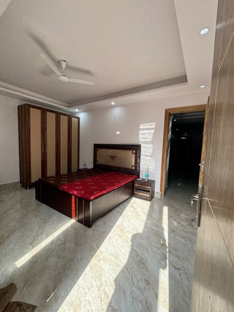 Kitchen, freedom fighters enclave 3 Bedroom 2400 Sq.Ft. Apartment In Freedom Fighters Enclave Delhi 10674829