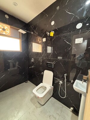 Team Area in 3 BHK Apartment at Freedom Fighters Enclave – for Rent