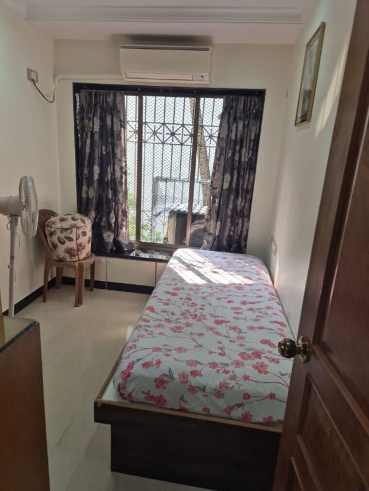 Bedroom, silver-ark 3 Bedroom 1250 Sq.Ft. Apartment In Santacruz West Mumbai 10674846