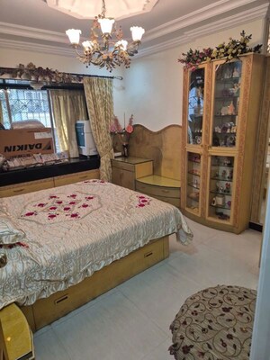 Bedroom in 3 BHK Apartment at Silver Ark, Santacruz West – for Sale