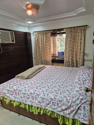 Bedroom in 3 BHK Apartment at Silver Ark, Santacruz West – for Sale
