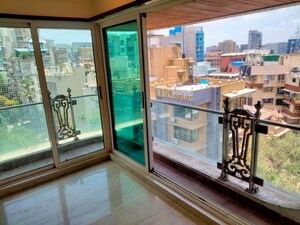 Balcony in 3 BHK Apartment at Khar West – for Rent