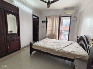 Bedroom in 3 BHK Apartment at Pallimukku – for Rent