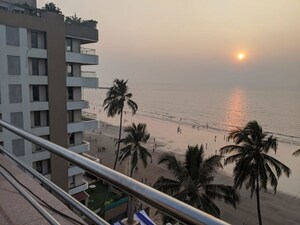 Balcony in 3 BHK Apartment at Juhu Pearl, Juhu – for Sale