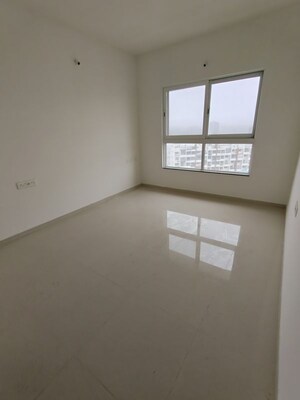 Room in 2 BHK Apartment at K Raheja Sterling, Mohammadwadi – for Sale