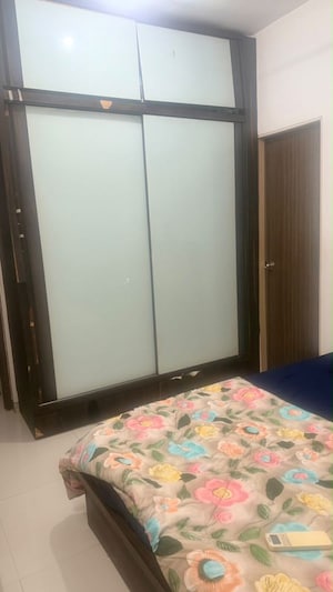 Room in 1.5 BHK Apartment at Sunshine Samriddhi Garden, Bhandup West – for Rent