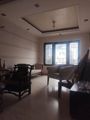 Gym in 3 BHK Builder Floor at East Of Kailash – for Sale