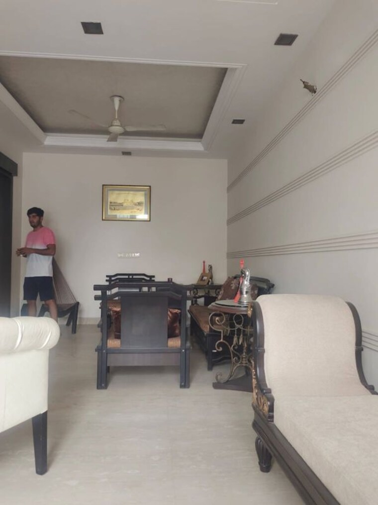 Team Area, east of kailash 3 Bedroom 1800 Sq.Ft. Builder Floor In East Of Kailash Delhi 10674910