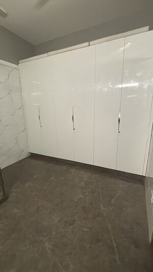 Room in 2 BHK Builder Floor at Greater Kailash ii – for Rent