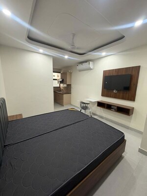Furnished Amenities in 2.5 BHK Builder Floor at Sector 31 – for Rent