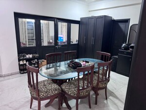 Team Area in 2.5 BHK Builder Floor at Sector 31 – for Rent