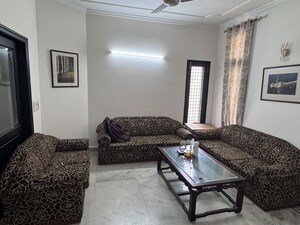 Bedroom in 2.5 BHK Builder Floor at Sector 31 – for Rent