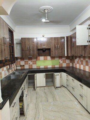 Kitchen in 3 BHK Independent House at Sector 52 – for Rent