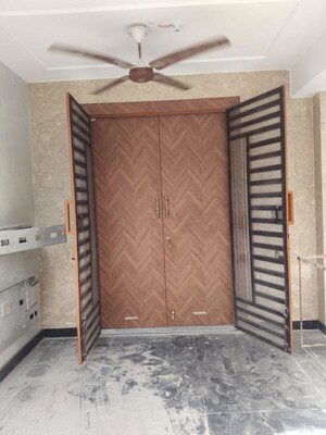 Bathroom in 5 BHK Villa at Sector 135 – for Rent