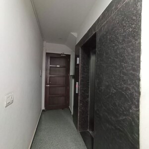 Building Lobby in 3.5 BHK Builder Floor at Sector 52 – for Sale