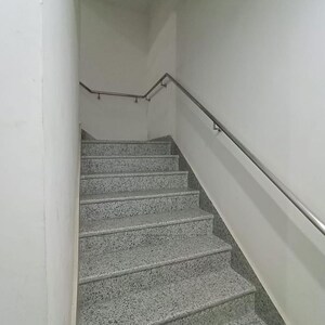 Furnished Amenities in 3.5 BHK Builder Floor at Sector 52 – for Sale