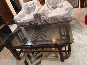 Living Room in 3.5 BHK Apartment at DLF Silver Oaks, Sector 26 – for Rent