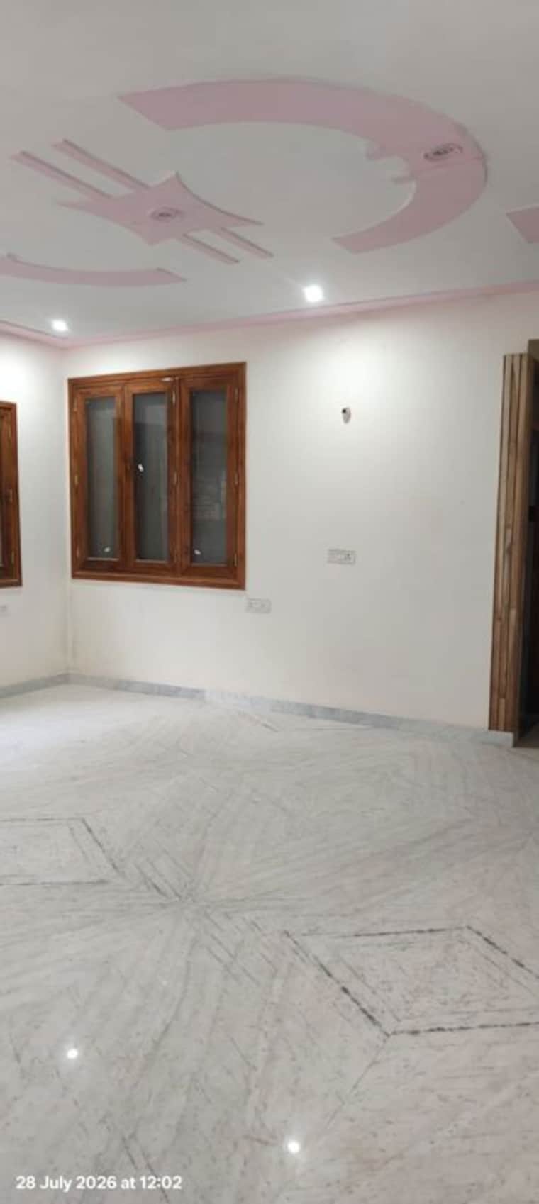 Room, sector 112 4 Bedroom 2450 Sq.Ft. Builder Floor In Sector 112 Noida 10674942