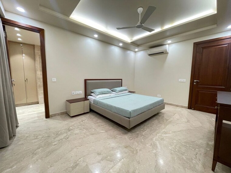 Bedroom, defence colony 3 Bedroom 2100 Sq.Ft. Builder Floor In Defence Colony Delhi 10672886