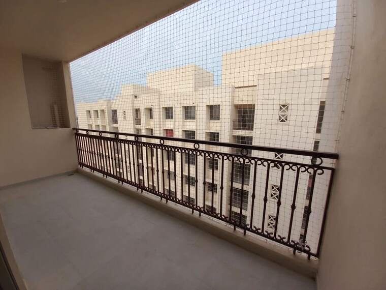 Balcony, house-of-hiranandani-devanahalli 3 Bedroom 1835 Sq.Ft. Apartment In Devanahalli Bangalore 10674949