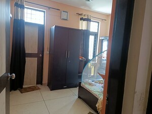 Team Area in 3 BHK Builder Floor at Palam Vihar – for Rent