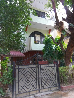 3 BHK Builder Floor – Exterior View View at Palam Vihar - for Rent