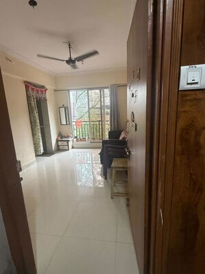 1 BHK Apartment For Rent in Himalaya CHS Thane, Thane West