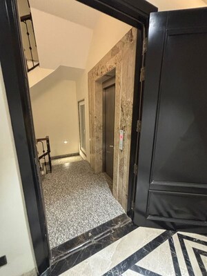 Building Lobby in 3 BHK Builder Floor at Panchsheel Enclave – for Rent