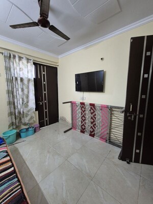 Bedroom in 3 BHK Builder Floor at Maan Heights, Gaur City 1 – for Rent