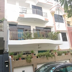 6 BHK Independent House For Sale in Sector 41