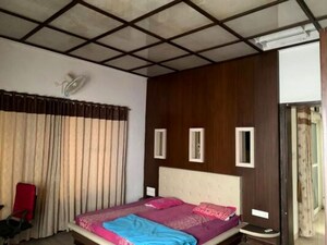 Bedroom in 4 BHK Villa at Gandipet – for Rent